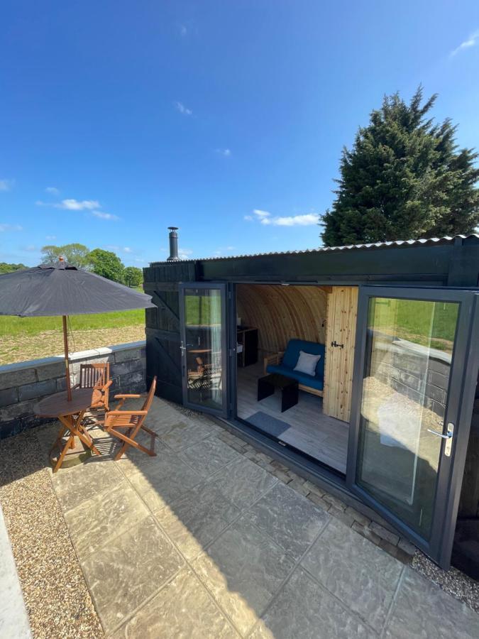 Henny Riverside Glamping Sudbury (Suffolk) Exterior foto